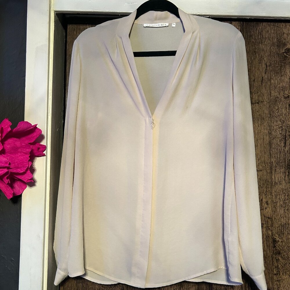 Violet Claire Blouse Cream Feminine Career Top Medium Office Professional